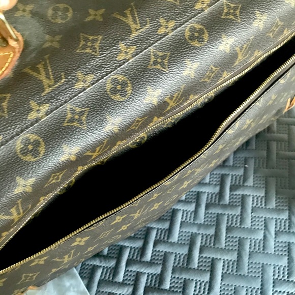 Vintage Louis Vuitton Garment Carrier - Picture 5 of 16